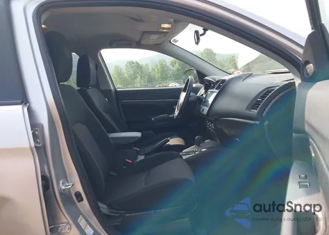 2019 Mitsubishi Outlander Sport 2.0 Se z USA, uszkodzony, nr VIN JA4AR3AUXKU004849